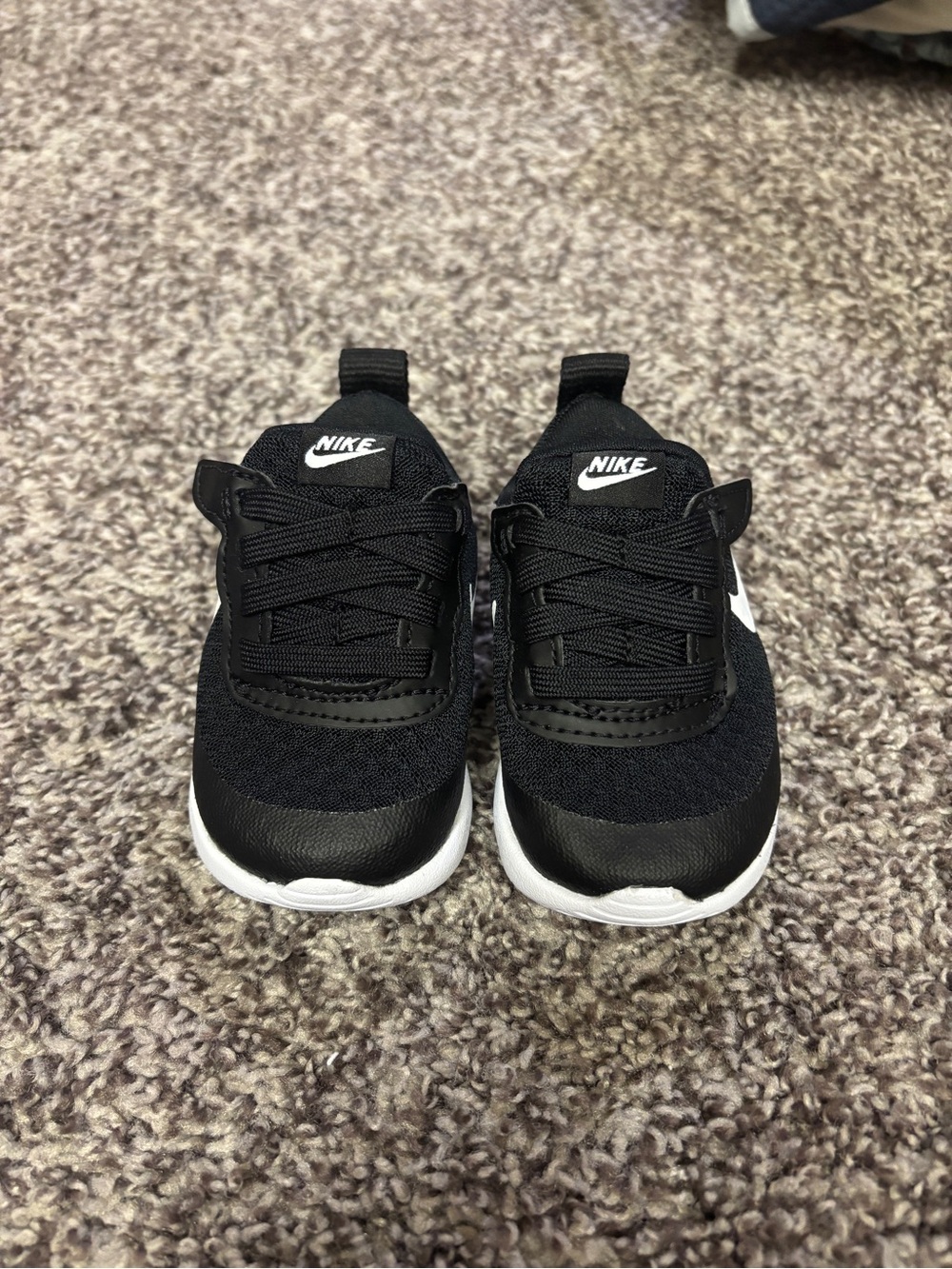 Nike Tanjun Easton